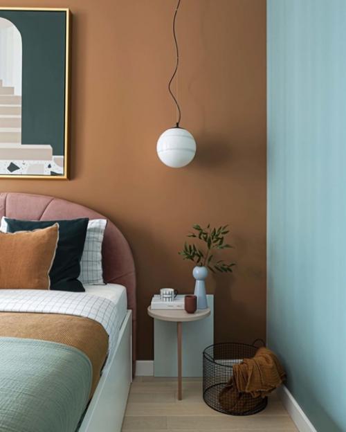 Уютная, стильная и сочная квартира, площадью 35 кв. 05