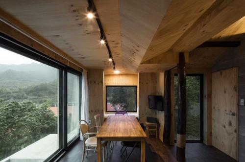 Небольшой дом с традиционными элементами декора в южной Корее. 07