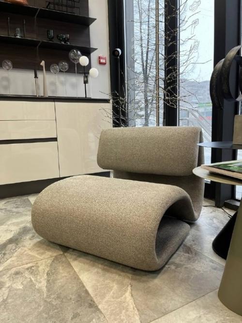 Совершенно необыкновенное дизайнерское кресло из Дании ждёт вас в нашем шоуруме! 02