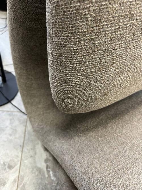 Совершенно необыкновенное дизайнерское кресло из Дании ждёт вас в нашем шоуруме! 01