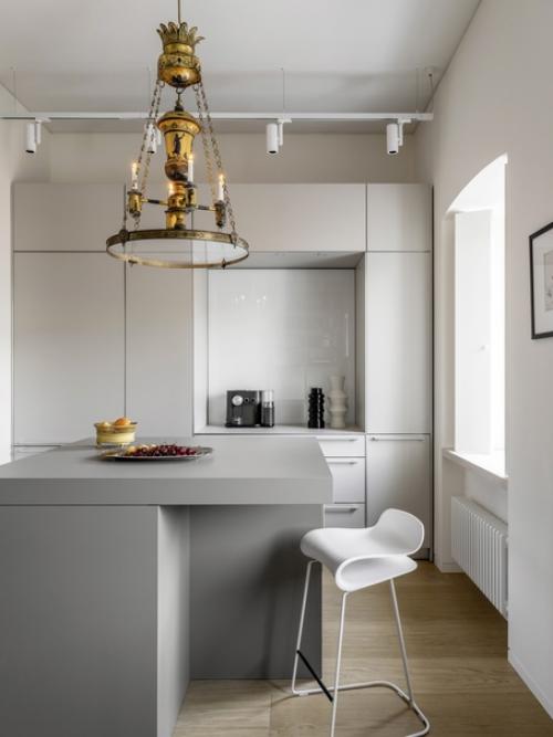 Современная квартира с антиквариатом в Москве ч. 1. 05