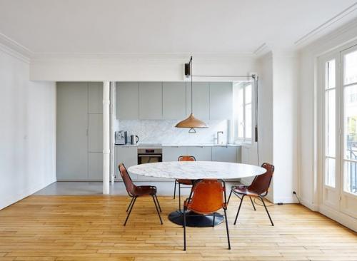 Современная квартира. В светлых тонах. 01