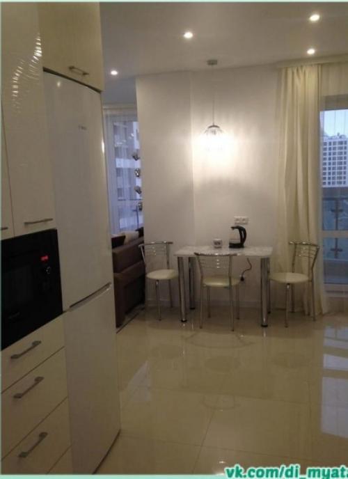 Просторная квартира. В современном стиле. 04