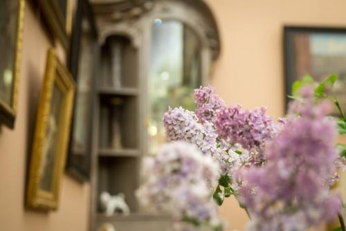 До марта в музее царское село можно увидеть живую сирень. 02