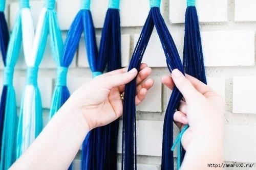 Разноцветные шторы из пряжи. 02