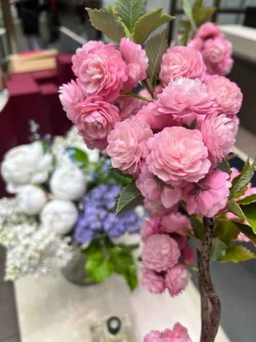 Утром прыгнула в метро и одной из первых была на выставке дизайна интерьеров АrtDom. 02