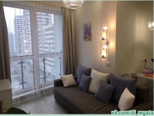 Просторная квартира. В современном стиле. 05