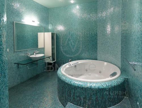 Воу - воу - воу, это что за жилище такое? 01