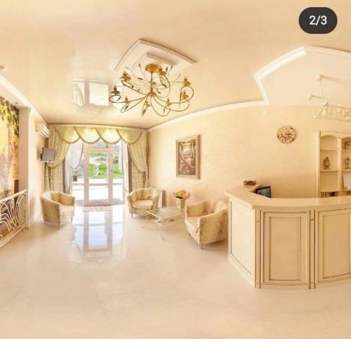 В том случае, если вы ещё не спланировали свой отдых на лето 2023 года, мы ждём вас в нашем уютном семейном отеле бонжур в п. сукко ( Анапа). 08