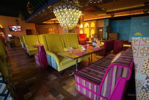 Пока свежи мои вкусовые ощущения, делюсь с вами отзывом о гастрономическом Сете чайханы Zarbazar. 03