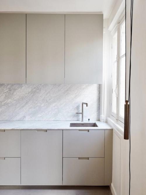 Современная квартира. В светлых тонах. 06