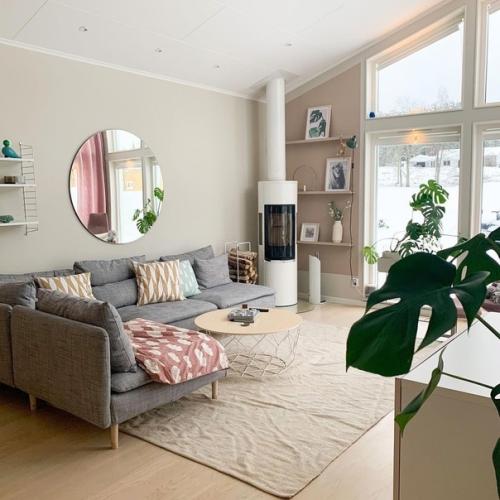 Вся правда о круглом большом зеркале в интерьере: 05