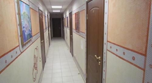 Немного дизайнерской фантазии, и пестрые безвкусные узоры превращаются в современный стиль. 02