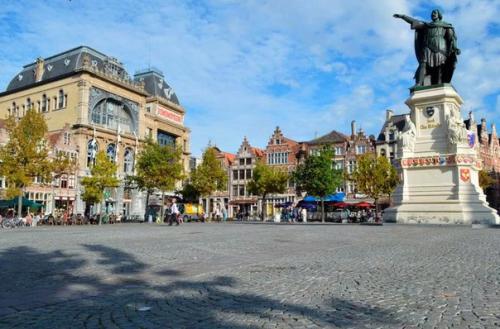 16 главных достопримечательностей Гента. 01