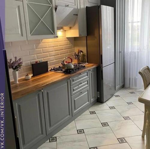 Красивая кухня. В приятном цвете. 03