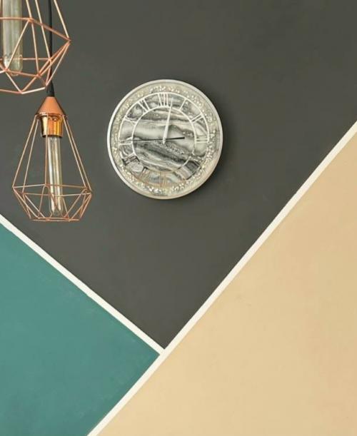 Мы просто сидели дома. 02