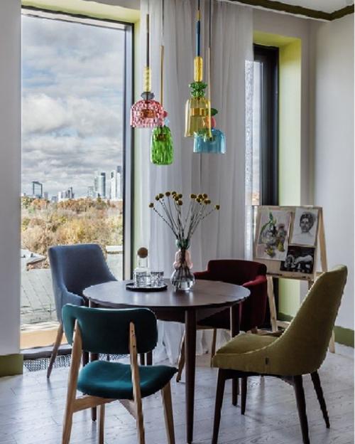 Светлая квартира с яркими акцентами! 02