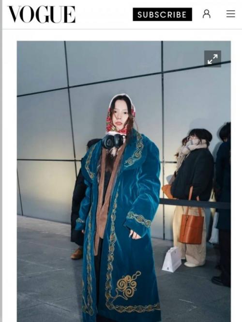 Модель из Кыргызстана шадия Исаева порвала шаблоны высокой моды и попала в топовую стрит - стайл подборку Vogue.  