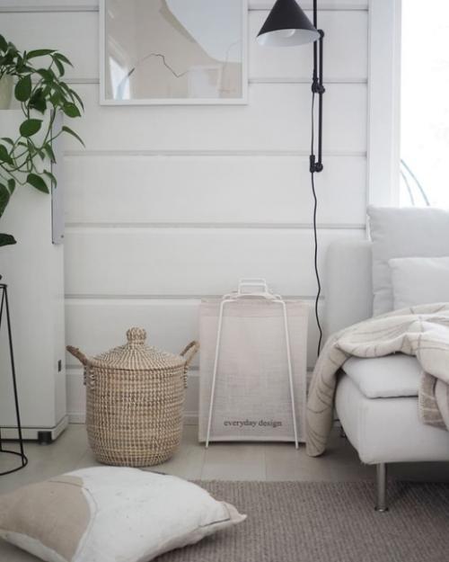 Привет.  Поделитесь своими корзинами или мешками для белья. 01