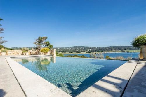 Роскошный особняк, площадью 823 m? 01