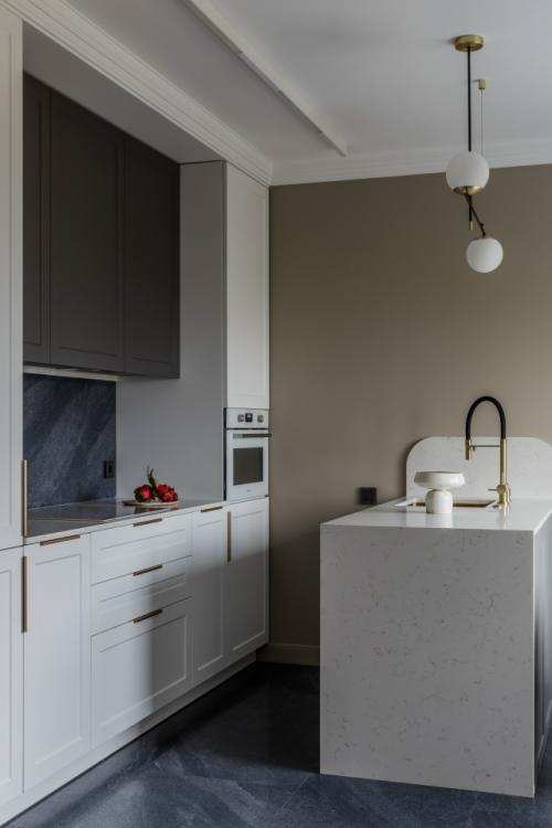 Интерьер вне времени: элегантная роскошь в квартире 63 кв. 05