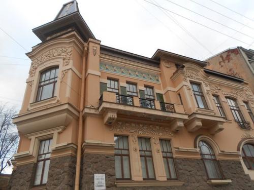 Особняк актрисы Савиной. 01