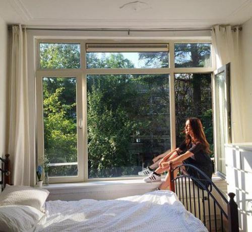 Как украсить комнату к весне?