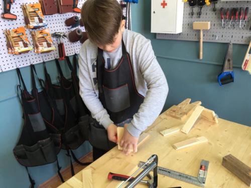 Вдовина и. Н. (классный руководитель 6 а класса) рассказывает: 01