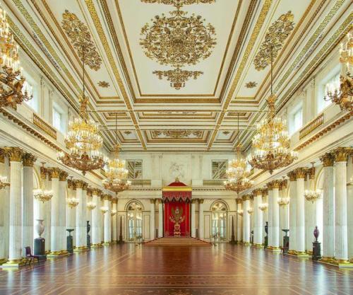 10 залов эрмитажа с самыми красивыми потолками. 05