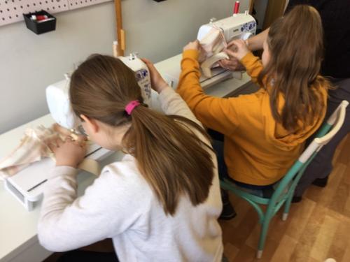 Вдовина и. Н. (классный руководитель 6 а класса) рассказывает: 07