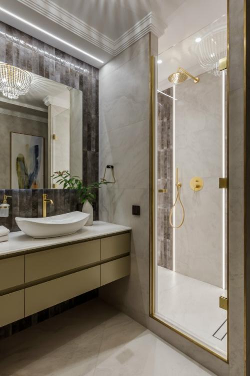 Интерьер вне времени: элегантная роскошь в квартире 63 кв. 07