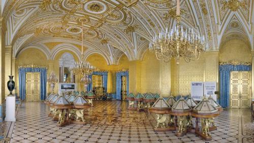 10 залов эрмитажа с самыми красивыми потолками. 03