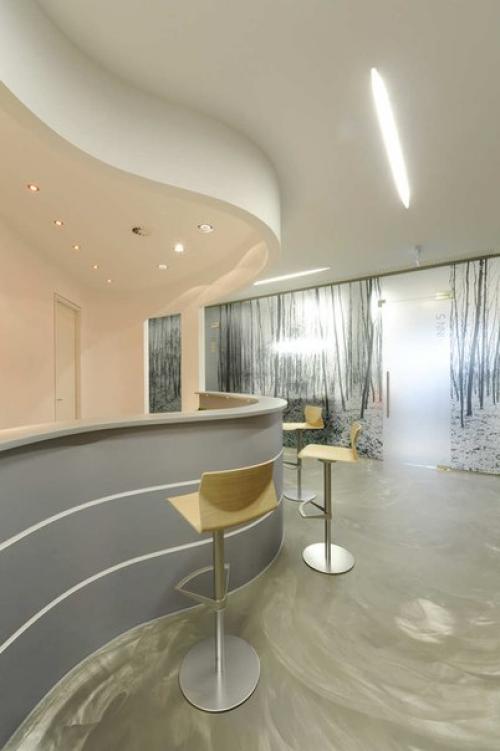 В INN (фирнхайм, Германия) дизайнеры постарались создать такой интерьер, который будет прекрасно смотреться и в частном доме. 01