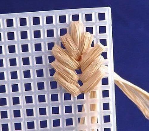 Вышивка салфетки целлофаном? 03