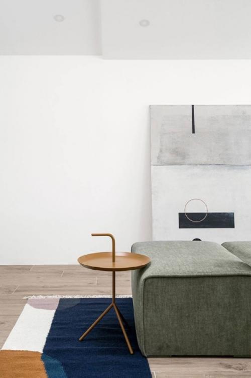 Небольшая мансардная квартира с антресолью. 03