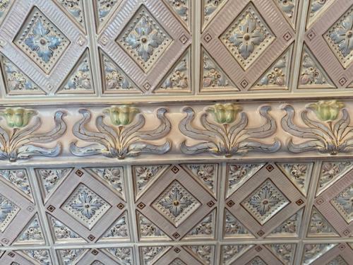 Интерьеры дома корешева в Сарапуле, ныне дворец бракосочетаний. 02