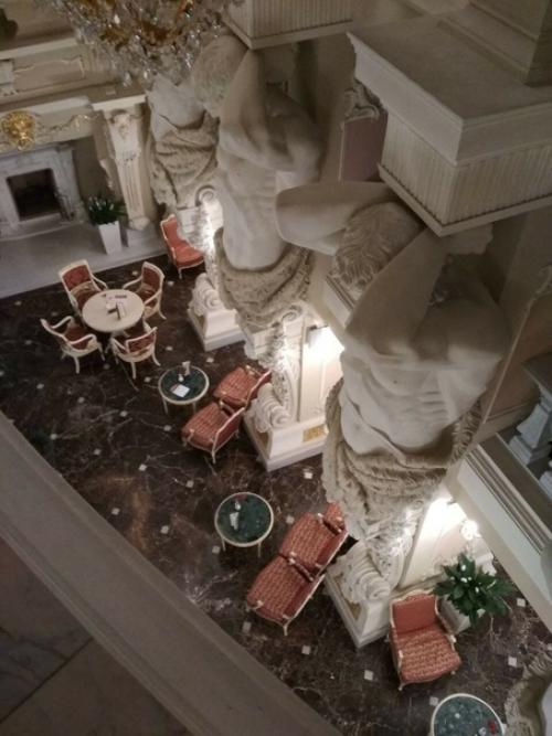 Как я уже тонко намекнула, вчера мне повезло побывать в Talion или у Talon, как писал Пушкин в бессмертном произведении. 04