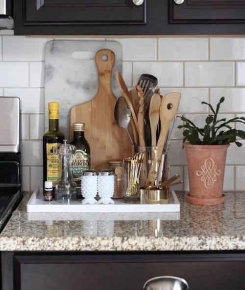 А вы органайзеры на кухне любите? 01
