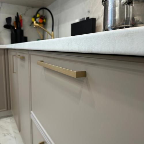 Мебельные кутюрье: история о том, как каждая деталь может превратиться в часть ваших самых ярких моментов. 05