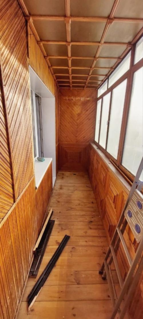 Закончен очередной объект - ремонт 5-ти метровой лоджии. 02