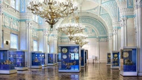 10 залов эрмитажа с самыми красивыми потолками. 04