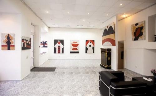 Топ - 10 лучших и бесплатных художественных галерей города. 09