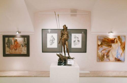 Топ - 10 лучших и бесплатных художественных галерей города. 08