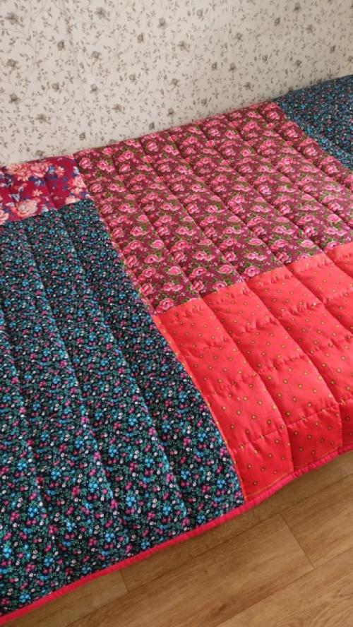 После больших и трудоемких одеял захотелось пошить что-то очень простое. 01