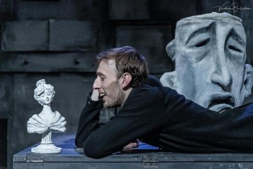 Случайно, неожиданно оказались на спектакле для взрослых гоголь. 05