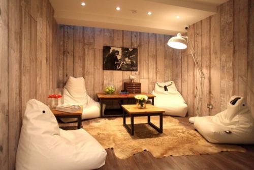 Бескаркасная мебель.  Ее любят взрослые и дети во всем мире за удобство, практичность и стиль. 01