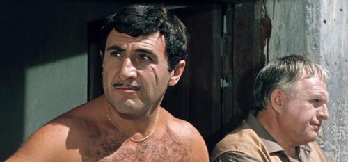 В этом году исполняется 49 лет культовой комедии Леонида Гайдая Бриллиантовая Рука. 07