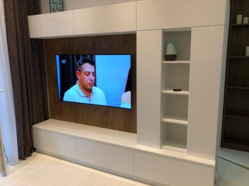 Я уже как-то публиковал процесс ремонта этой квартиры, но тогда не все было сделано, и не вся мебель стояла. 05