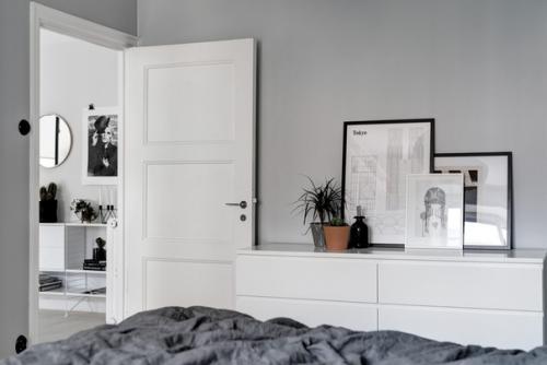 Монохромный интерьер городской квартиры. 05