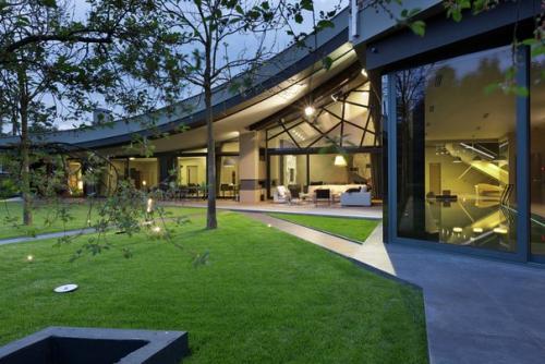 Современный особняк в Харькове от Sbm Studio. 02